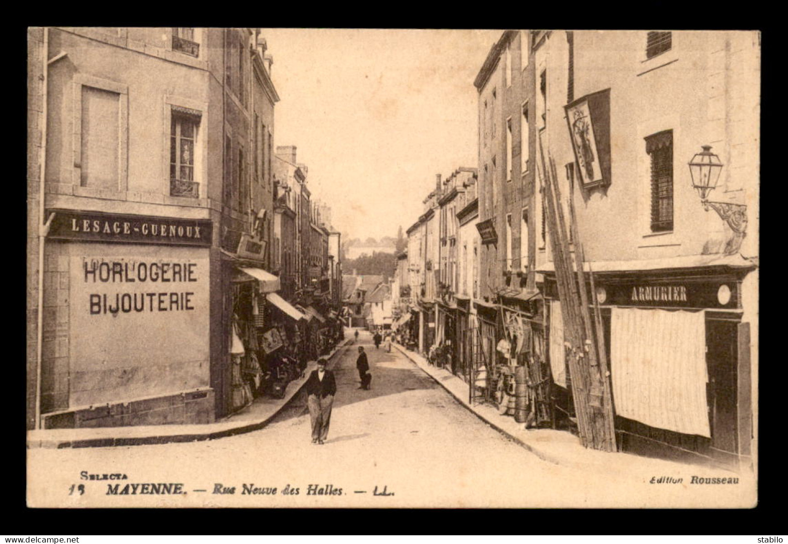 53 - MAYENNE - RUE NEUVE DES HALLES - HORLOGERIE-BIJOUTERIE LESAGE-GUENOUX - ARMURIER - Mayenne