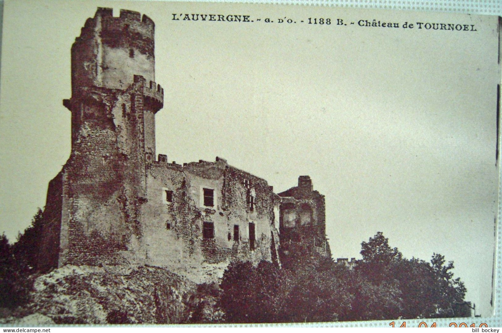 CPA Années 1920  Chateau Médiéval De TOURNOEL Editeur Gouttefangeas Comme Neuve - Volvic,Chatelguyon - Volvic