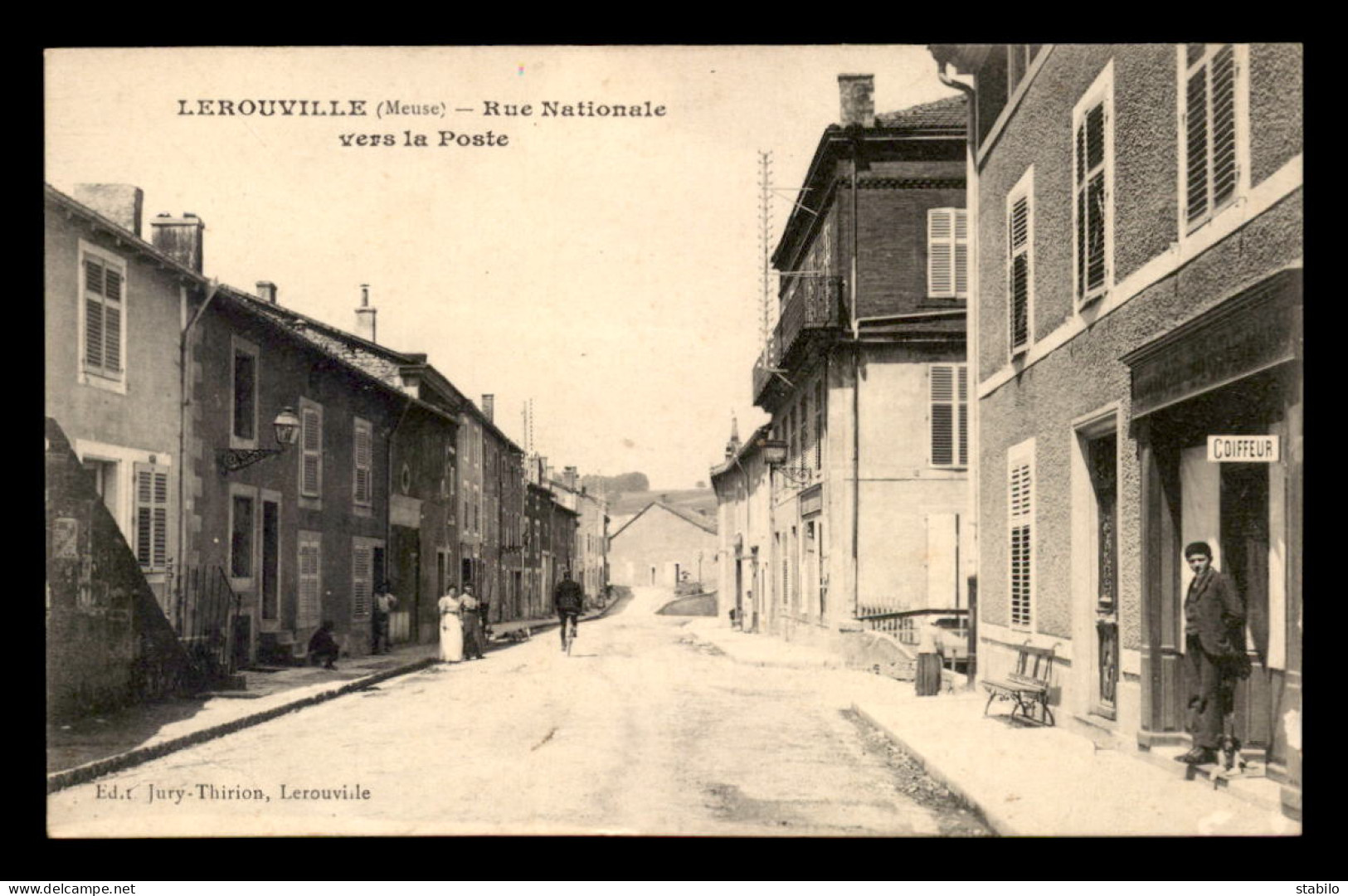55 - LEROUVILLE - RUE NATIONALE VERS LA POSTE - EDITEUR JURY-THIRION - Lerouville