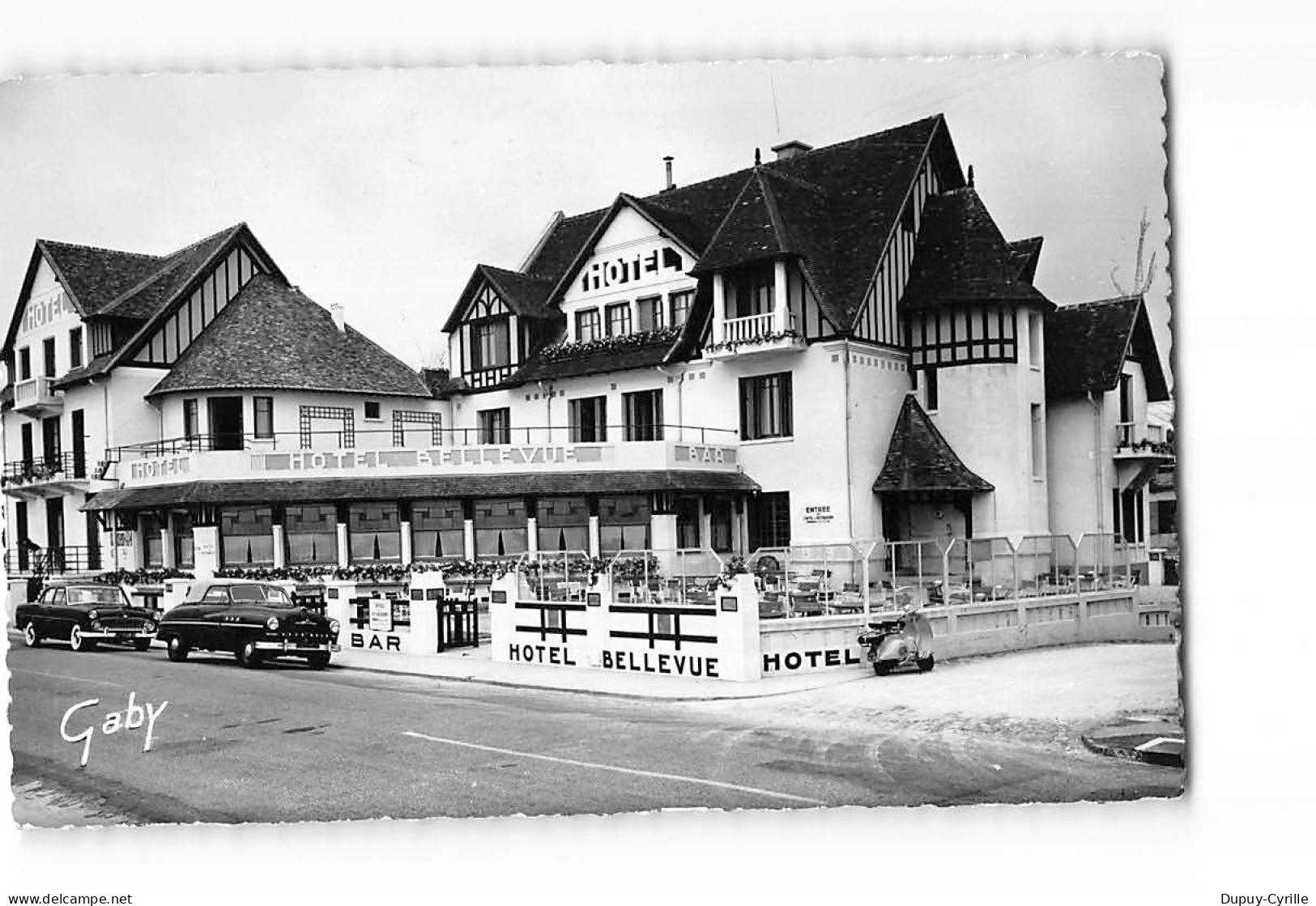 VILLERS SUR MER - Hôtel Bellevue - Très Bon état - Villers Sur Mer
