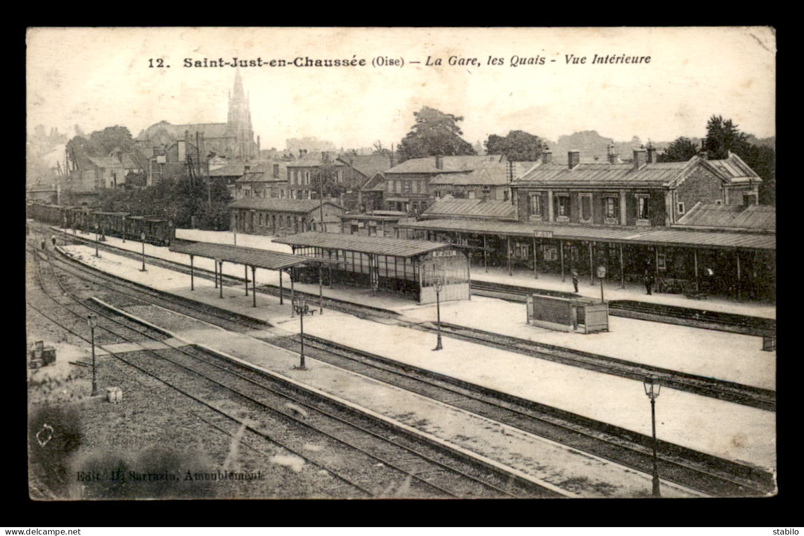 60 - ST-JUST-EN-CHAUSSEE - LES QUAIS DE LA GARE DE CHEMIN DE FER - Saint Just En Chaussee