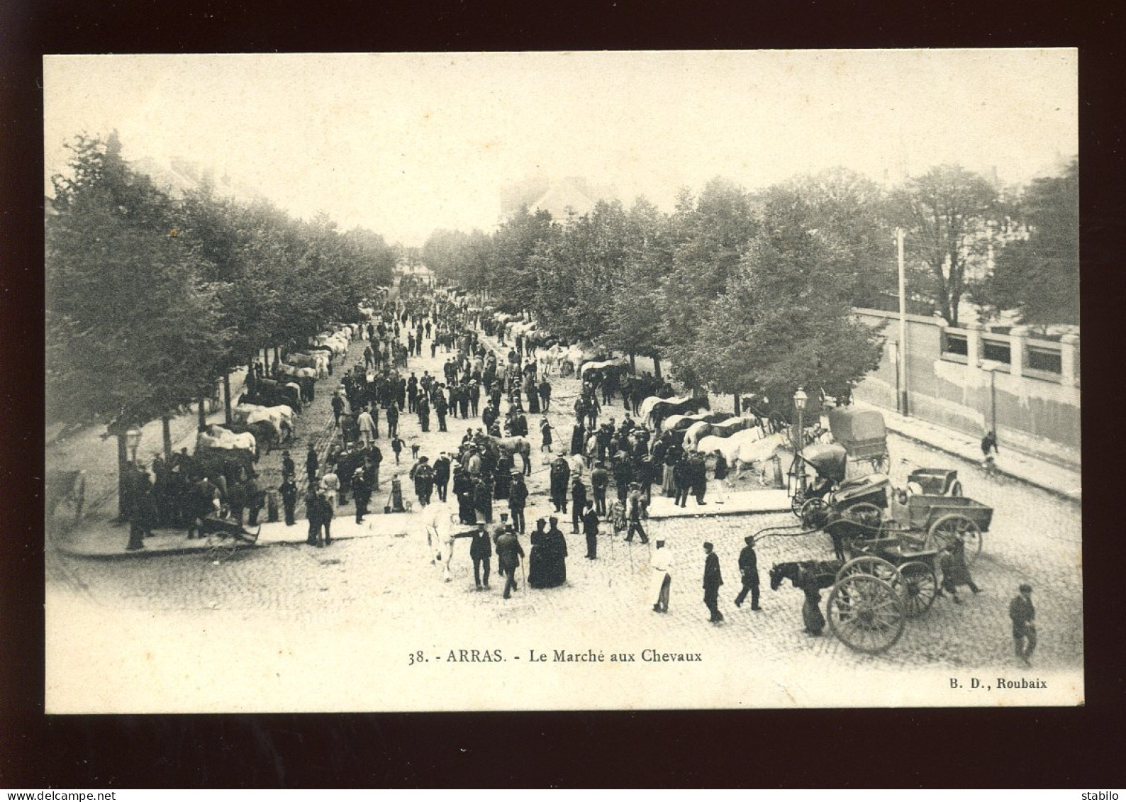 62 - ARRAS - LE MARCHE AUX CHEVAUX - Arras