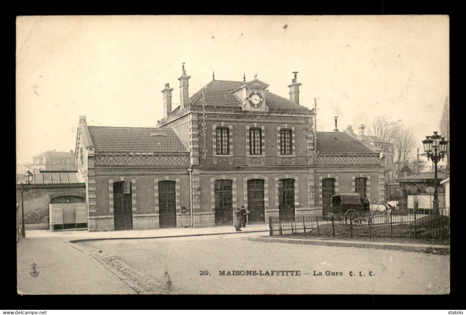 78 - MAISONS-LAFFITTE - FACADE DE LA GARE DE CHEMIN DE FER - Maisons-Laffitte