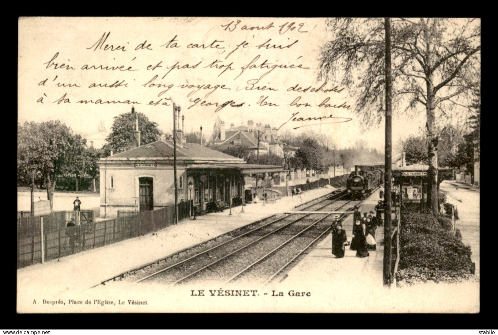 78 - LE VESINET - TRAIN EN GARE DE CHEMIN DE FER - Le Vésinet