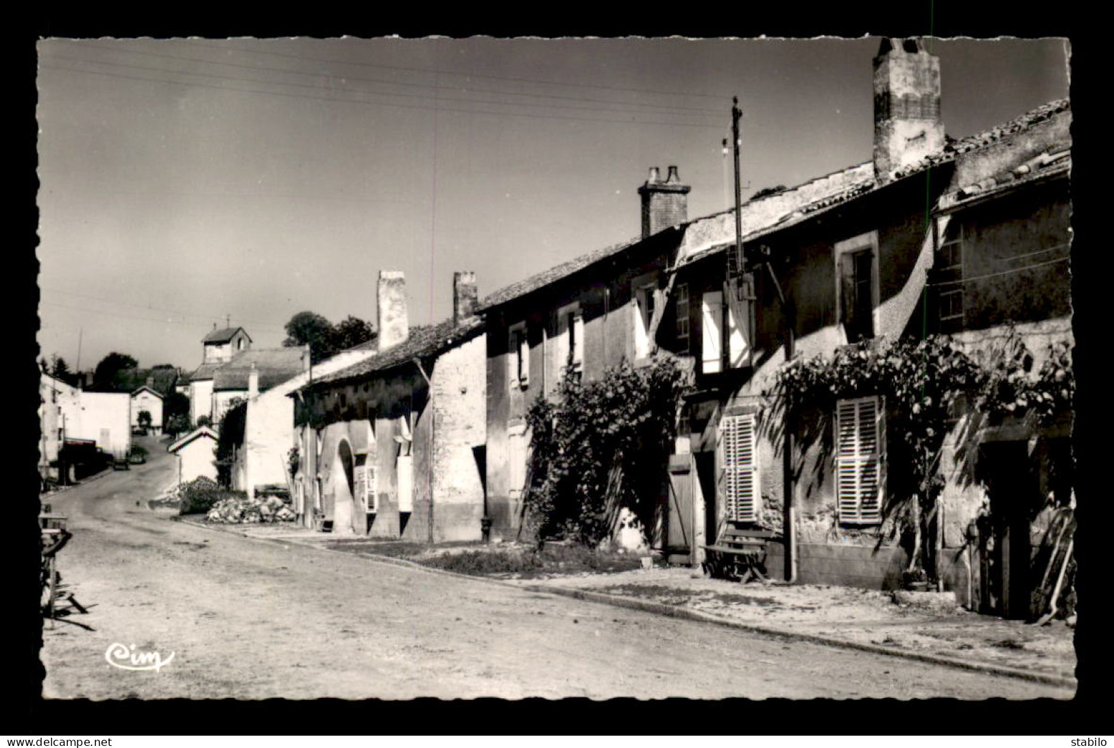 88 - MANDRE-SUR-VAIR - RUE DU PONT - Otros & Sin Clasificación