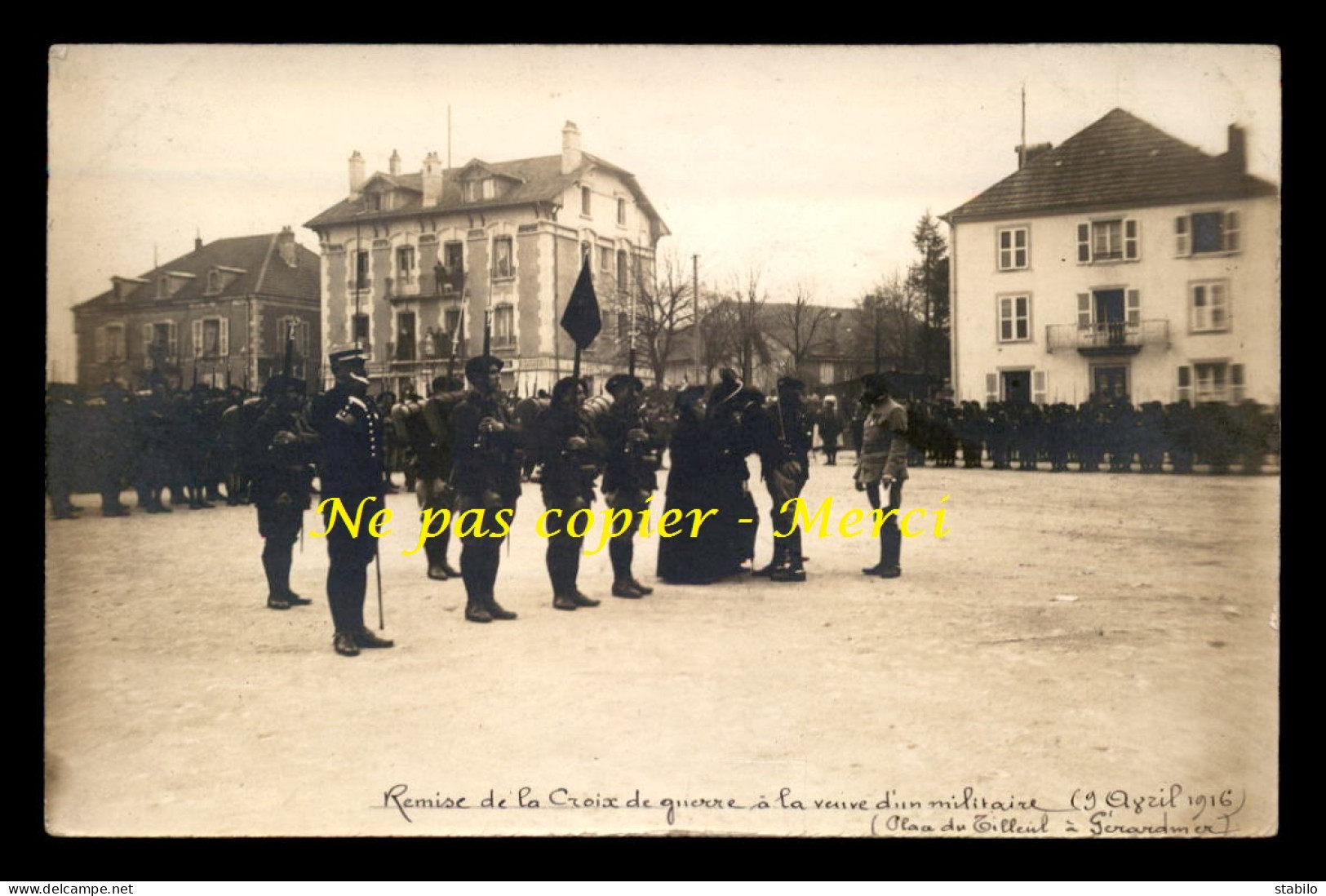 88 - GERARDMER -  REMISE DE DECORATIONS PAR LE GAL JOFFRE AVRIL 1916 - 4 CARTES PHOTOS ORIGINALES - Gerardmer