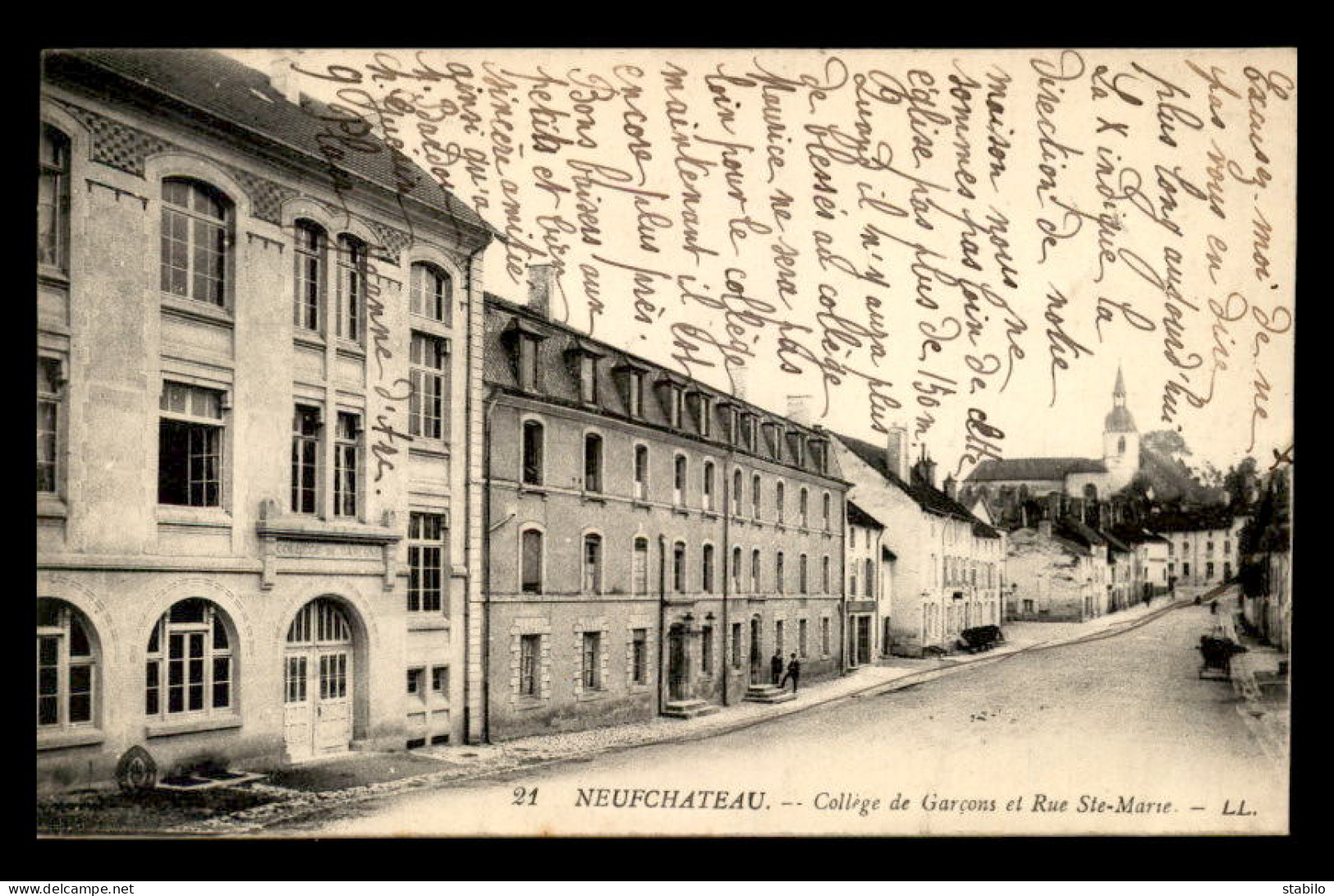 88 - NEUFCHATEAU - COLLEGE DE GARCONS ET RUE STE-MARIE - Neufchateau