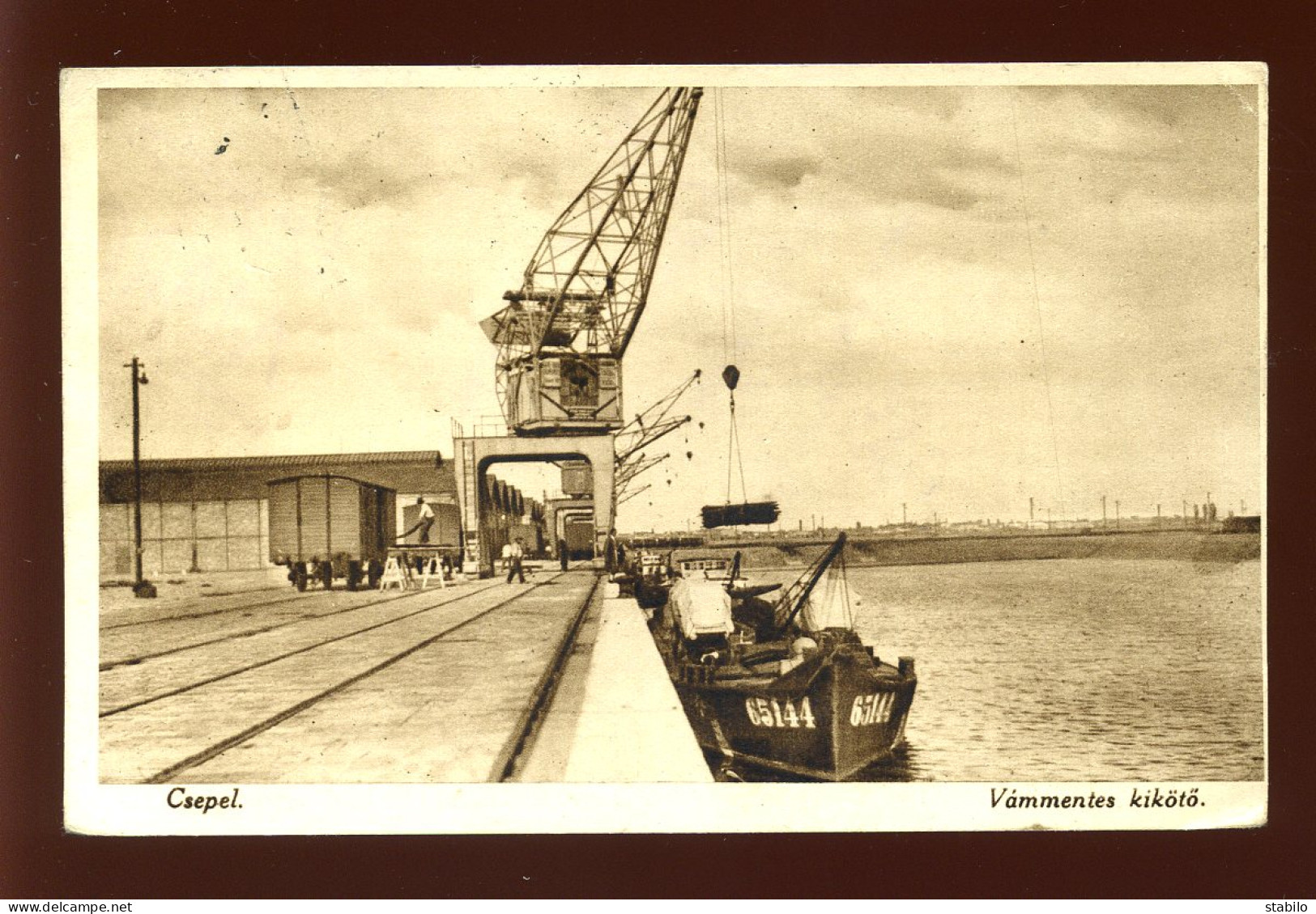 HONGRIE - CSEPEL - VAMMENTES KIKOTO - PORT, GRUE, PENICHE - Hungary