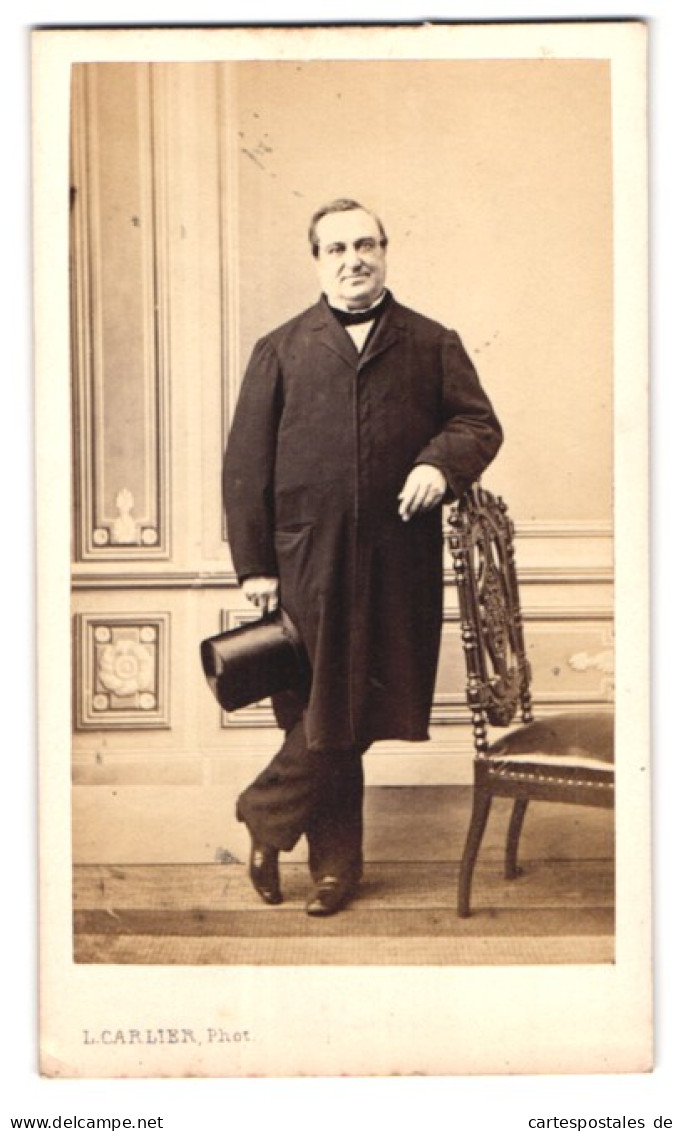 Photo L. Carlier, Mons, Rue De Nimy 26, Portrait De Korpulenter Herr Im Mantel Avec Zylinder  - Anonieme Personen