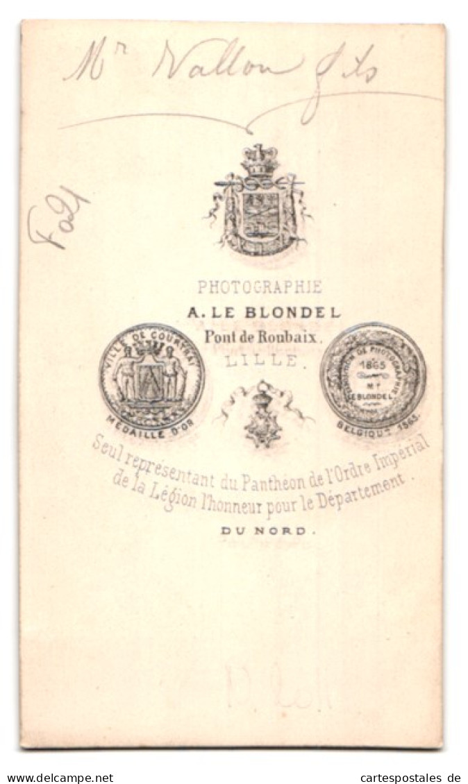 Photo A. Le Blondel, Lille, Pont De Reoubaix, Portrait De Mr. Vallon Im Feinen Anzug Avec Zylinder  - Personas Anónimos