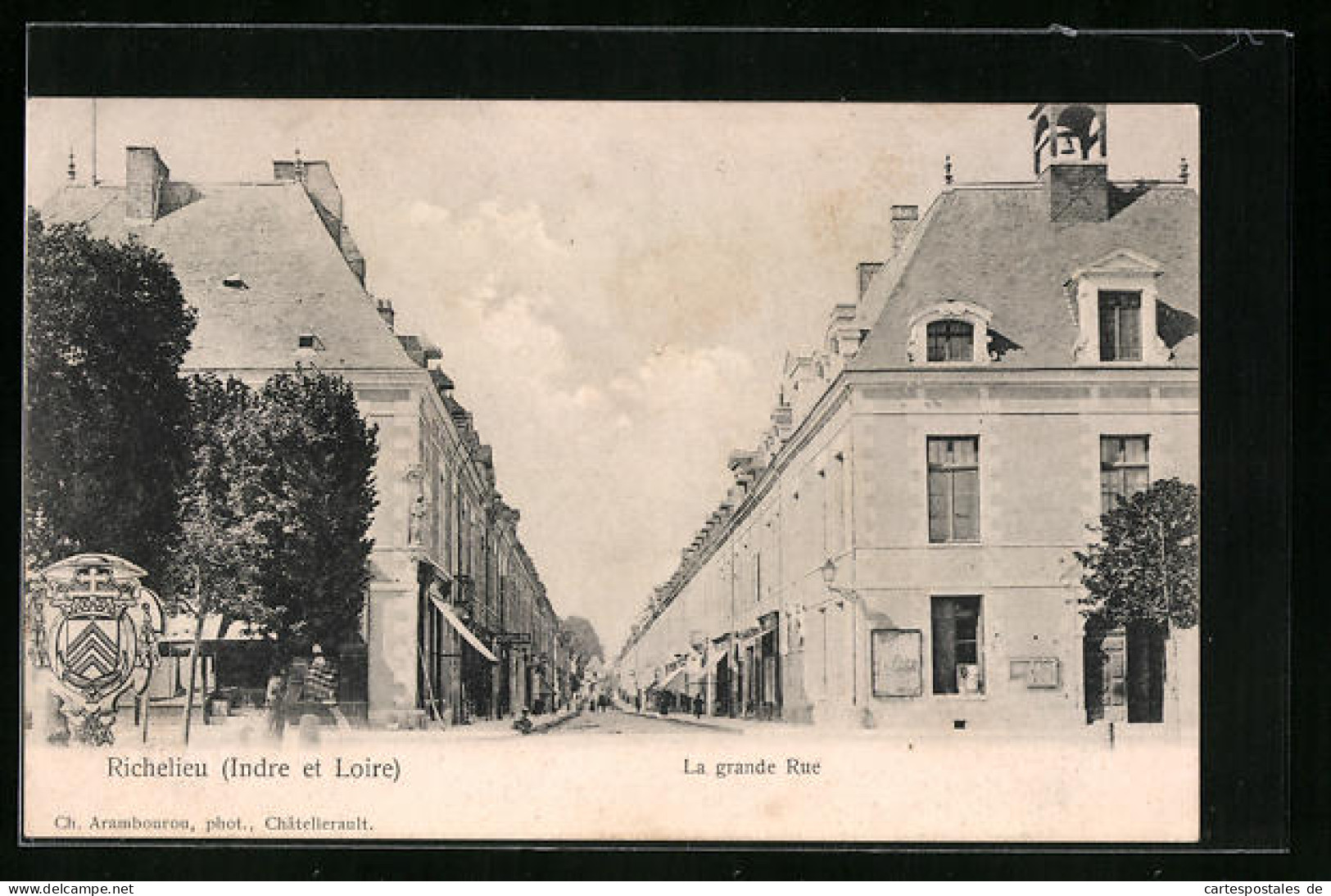 CPA Richelieu, La Grande Rue, Vue De La Rue  - La Riche