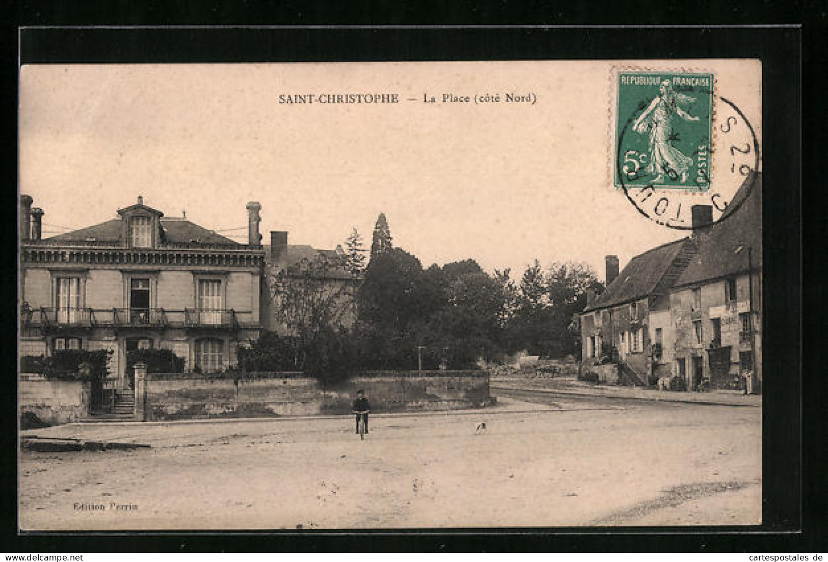 CPA Saint-Christophe, La Place Côté Nord  - Otros & Sin Clasificación