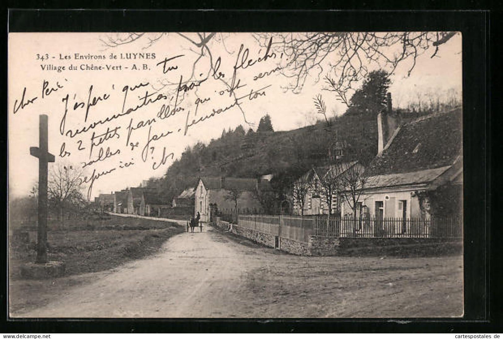 CPA Lyunes, Village Du Chêne-Vert  - Autres & Non Classés