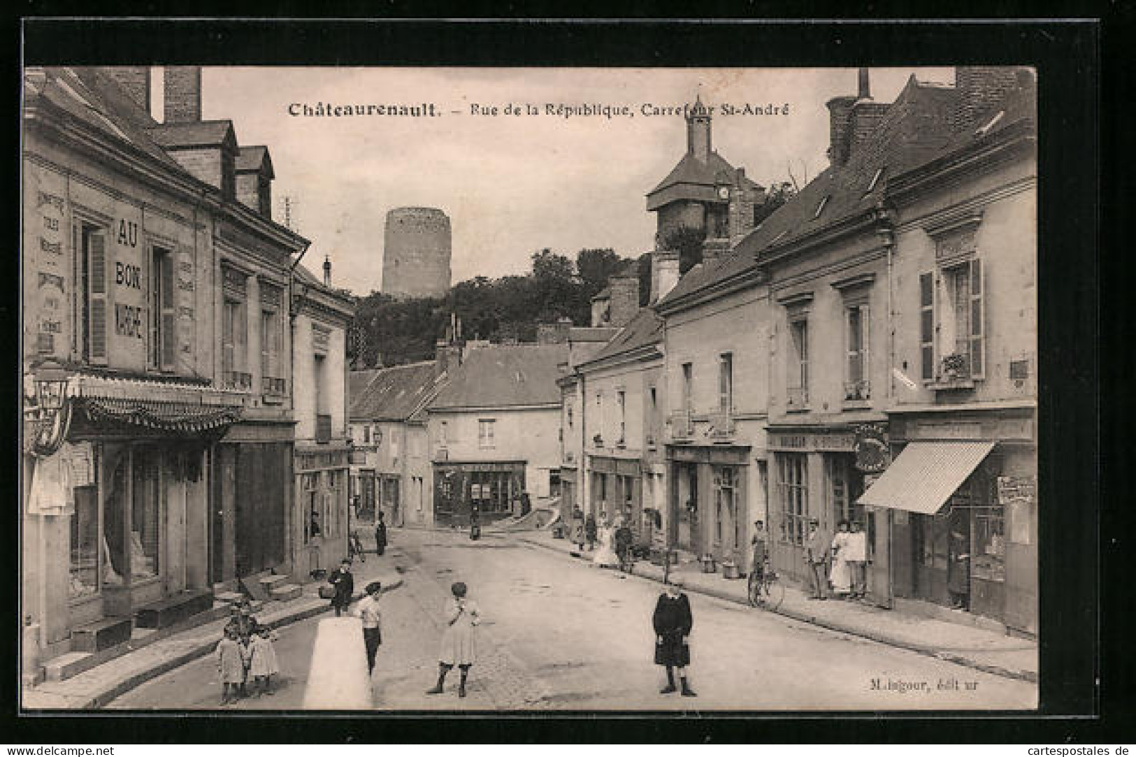 CPA Châteaurenault, Rue De La République  - Autres & Non Classés