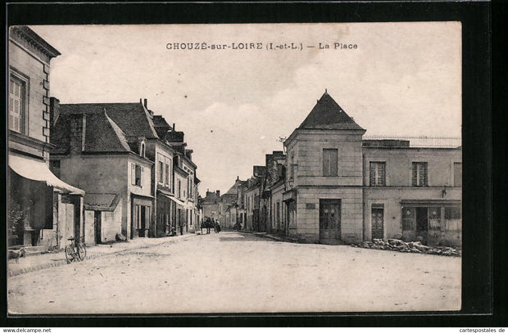 CPA Chouzé-sur-Loire, La Place  - Autres & Non Classés