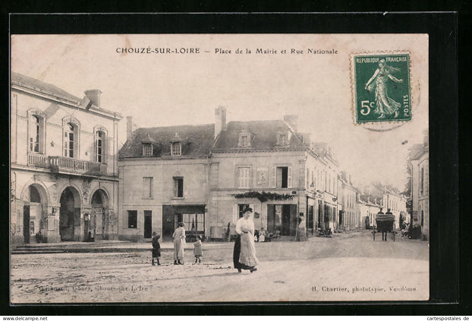 CPA Chouzé-sur-Loire, Place De La Mairie Et Rue Nationale  - Other & Unclassified