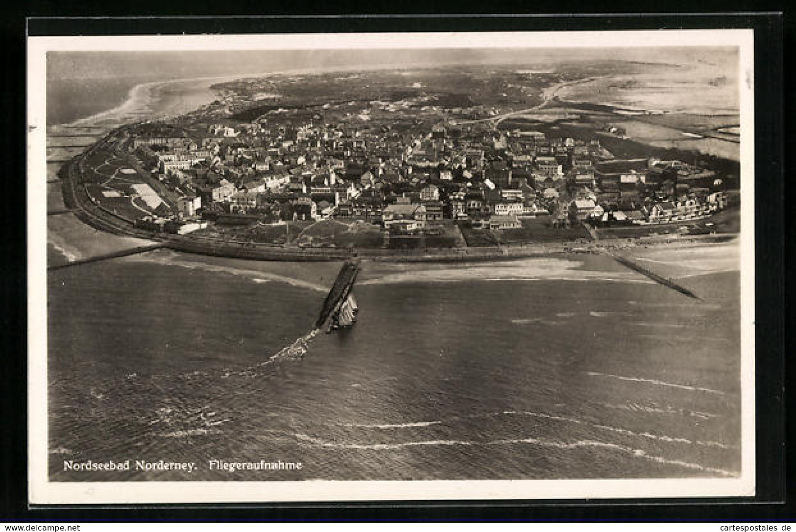 AK Norderney, Fliegeraufnahme Von Der Insel  - Norderney