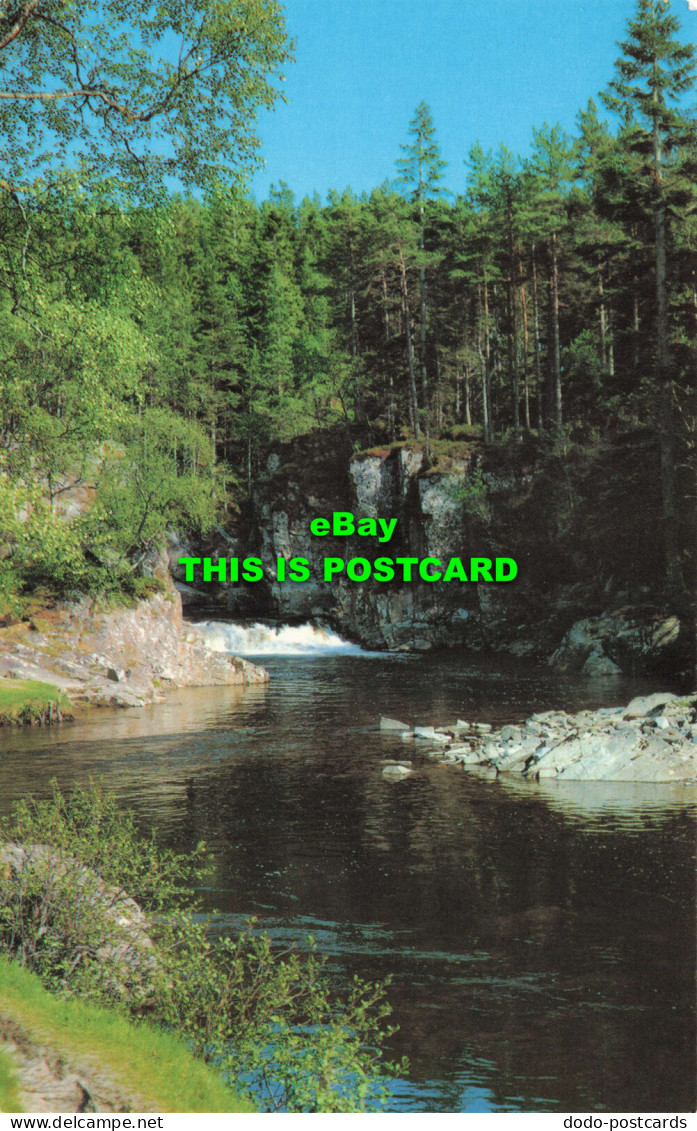 R575298 Falls Of Pattack. Laggan - World