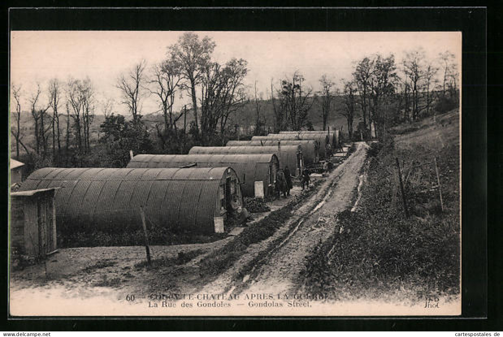 CPA Coucy-le-Château, La Rue Des Gondoles, Vue De La Rue  - Sonstige & Ohne Zuordnung