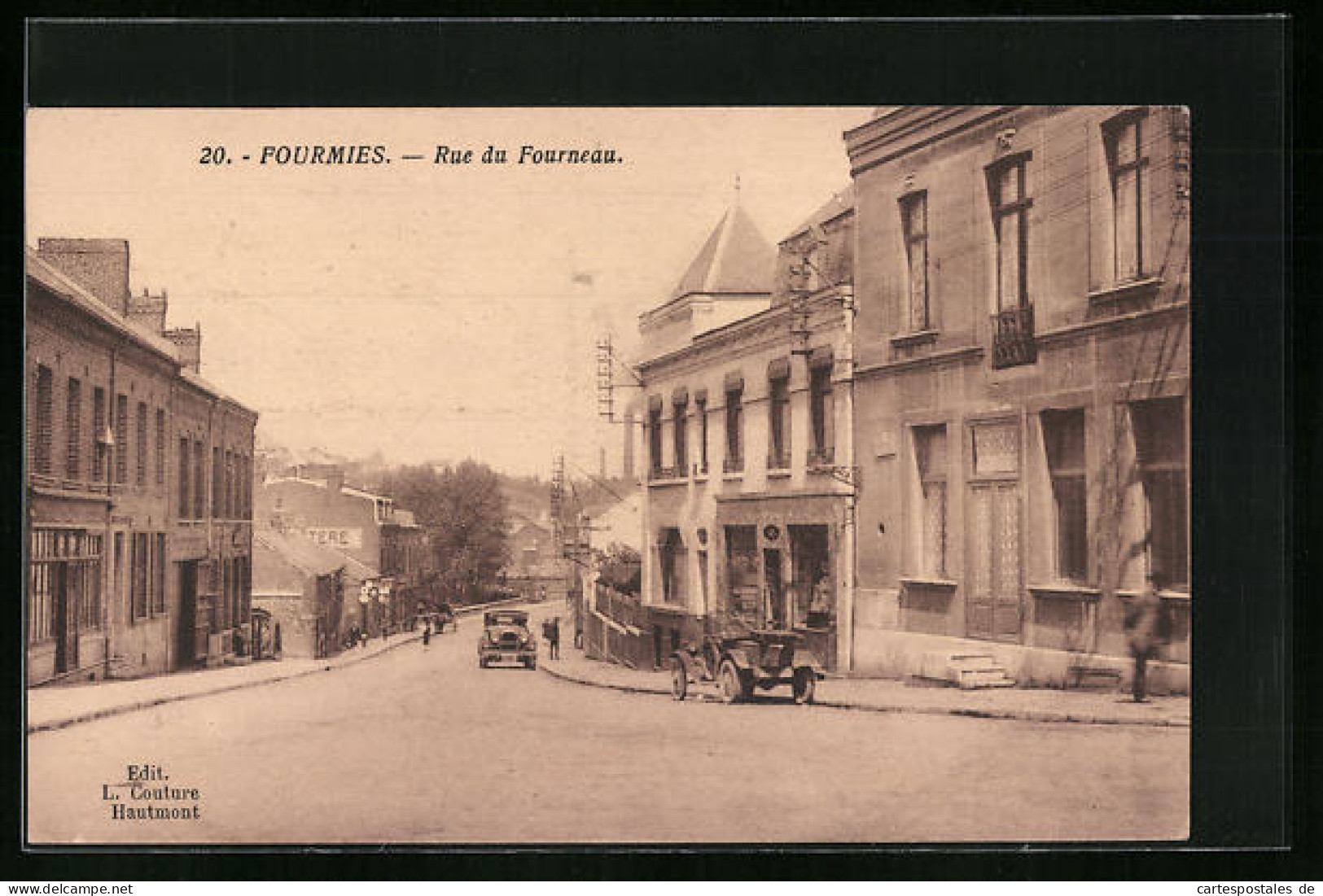 CPA Fourmies, Rue Du Fourneau, Vue De La Rue  - Fourmies