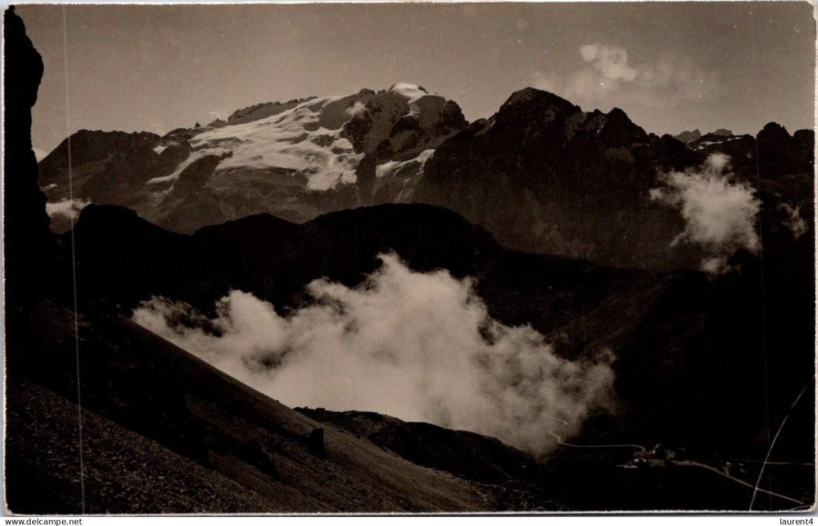 2-5-2024 (3 Z 36) Italy (b/w) Bolzano (3 Postcards)  Back Are Blank - Bolzano (Bozen)