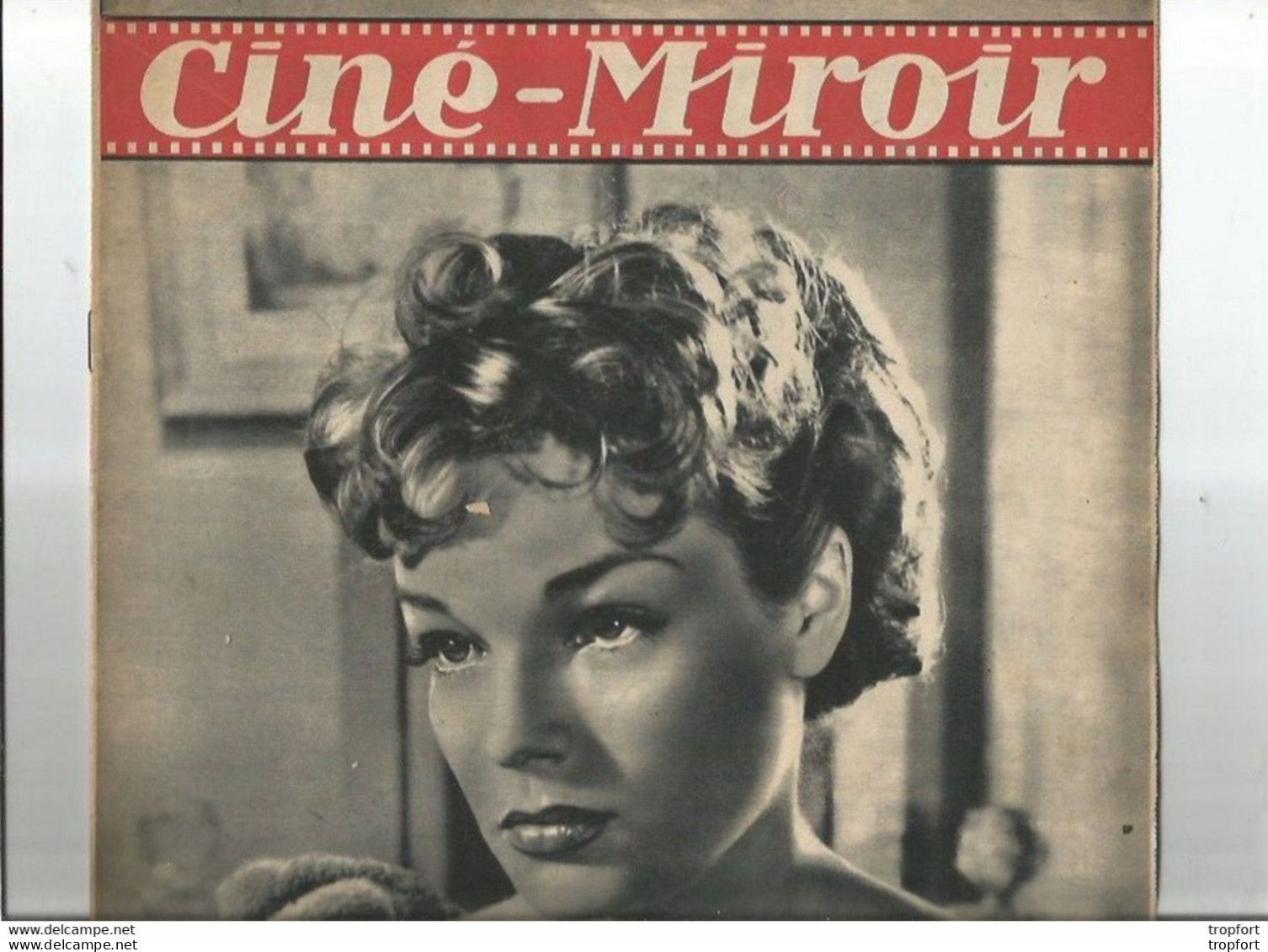 Vintage // Old French Movie Newspaper // CINE MIROIR 1948  Simone SIGNORET  Verso Suzy DELAIR - 1950 - Today