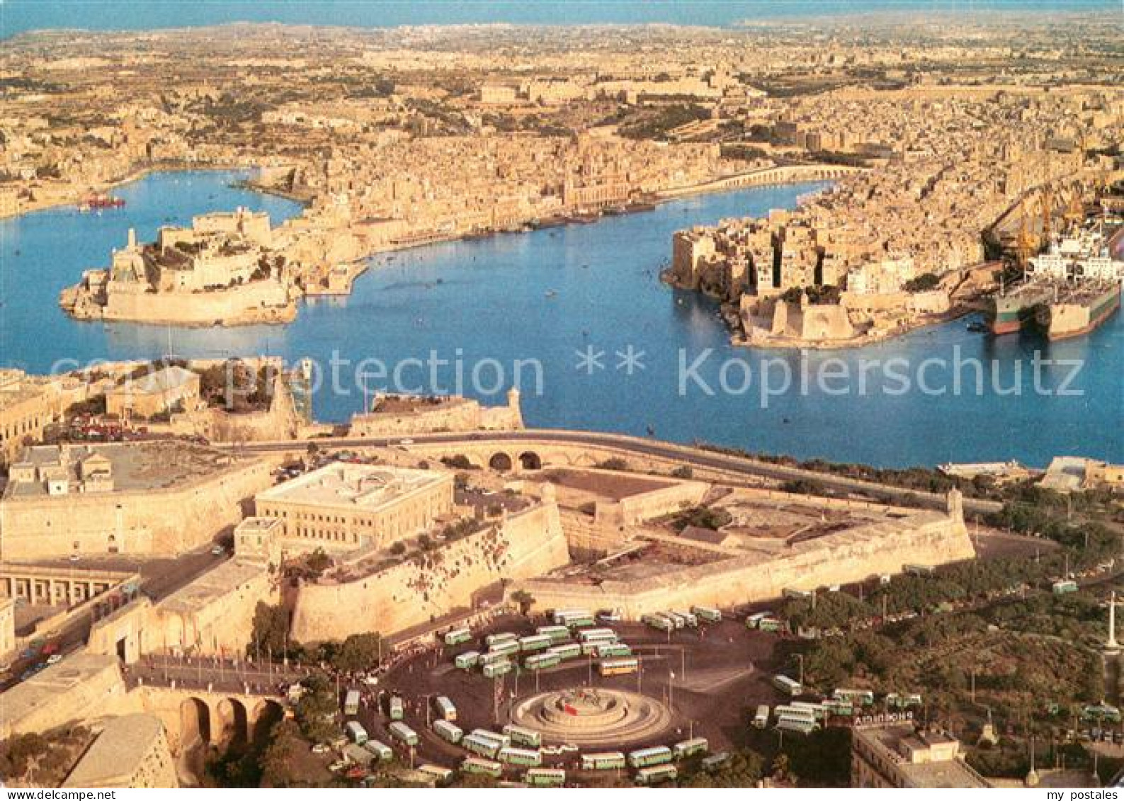73645274 Malta Aerial View Of Grand Harbour And City Gate Malta - Malta