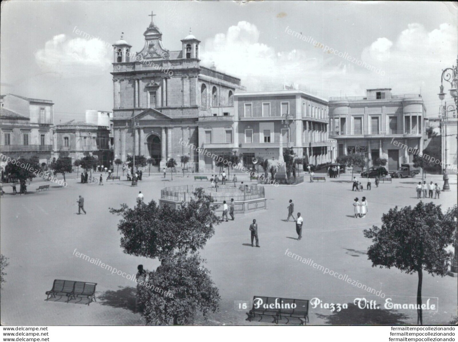 Ar97 Cartolina Pachino Piazza Vittorio Emanuele Provincia Di Siracusa - Siracusa
