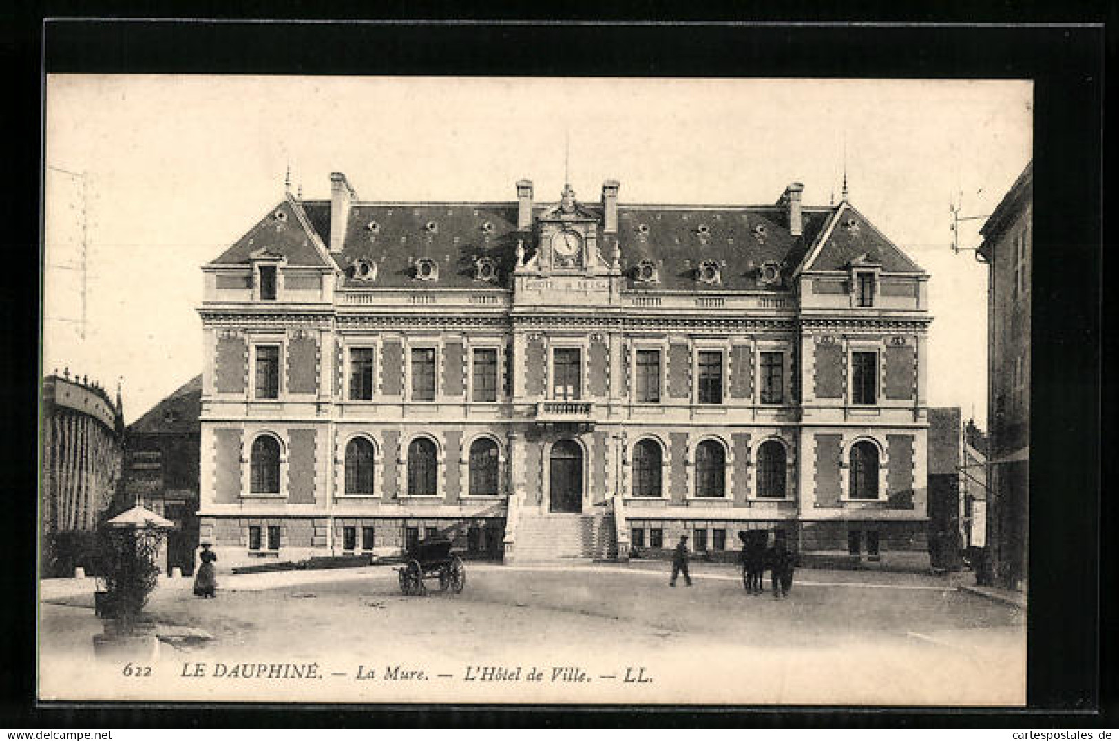 CPA Le Dauphiné, La Mure, L`Hotel De Ville  - La Mure