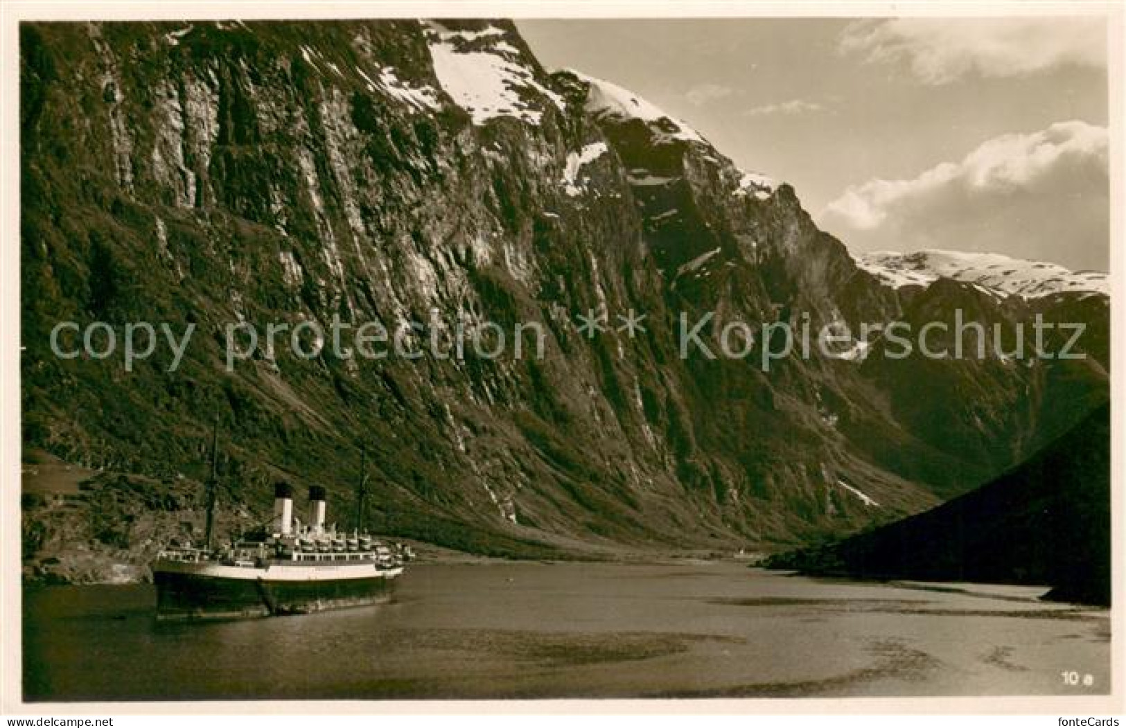 73680612 Naerofjord Norge Norwegen M. S. Monte Sarmiento Passagierdampfer  - Norwegen