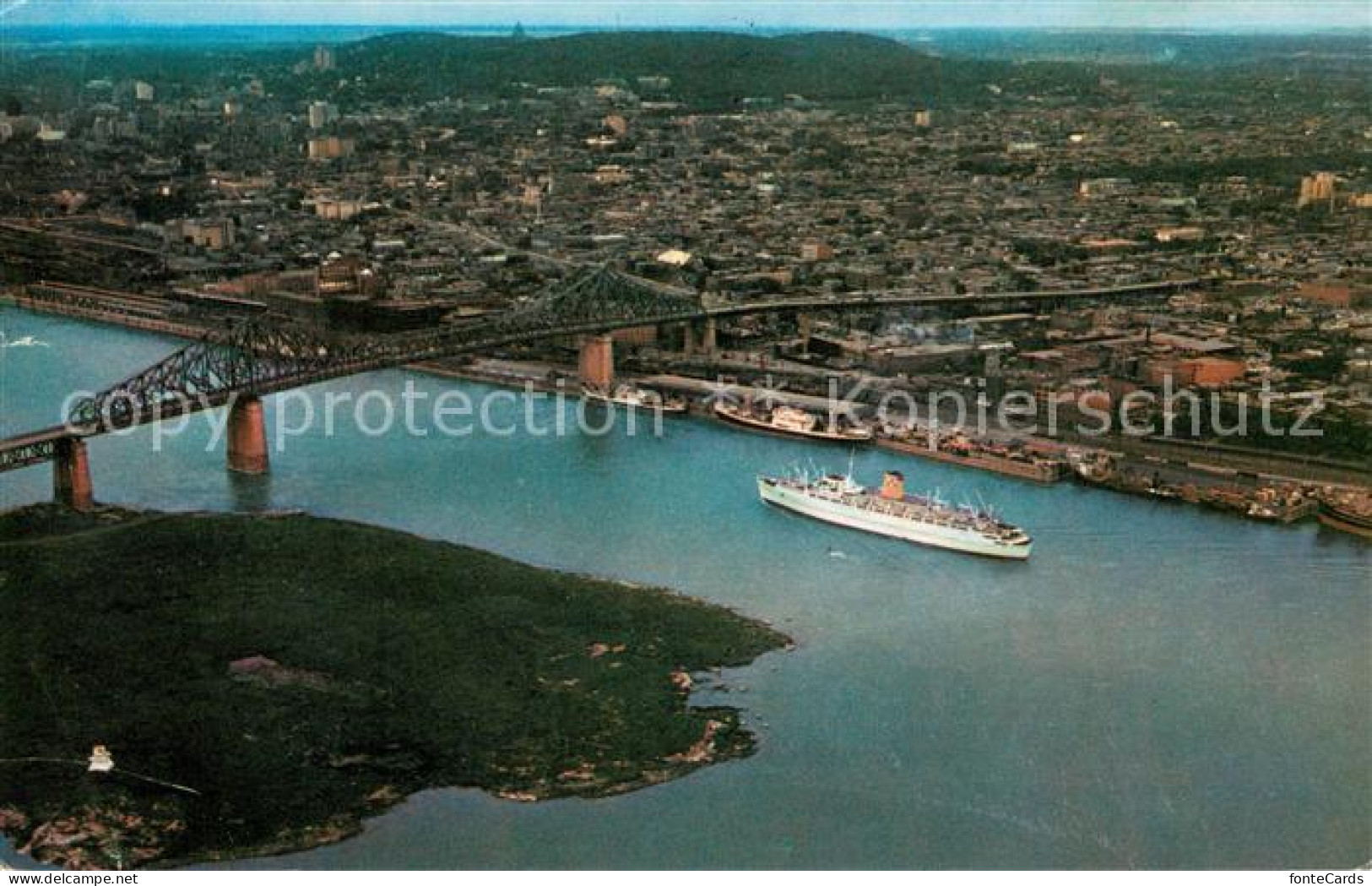 73646785 Montreal Quebec Aerial View Showing Ocean Liner Approaching Jacques Car - Non Classés