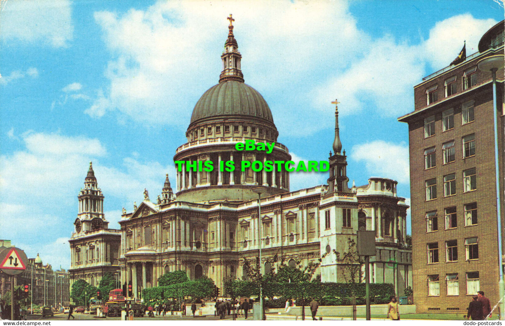 R580490 London. St. Paul Cathedral. Photographic Greeting Card. Natural Colour S - Sonstige & Ohne Zuordnung