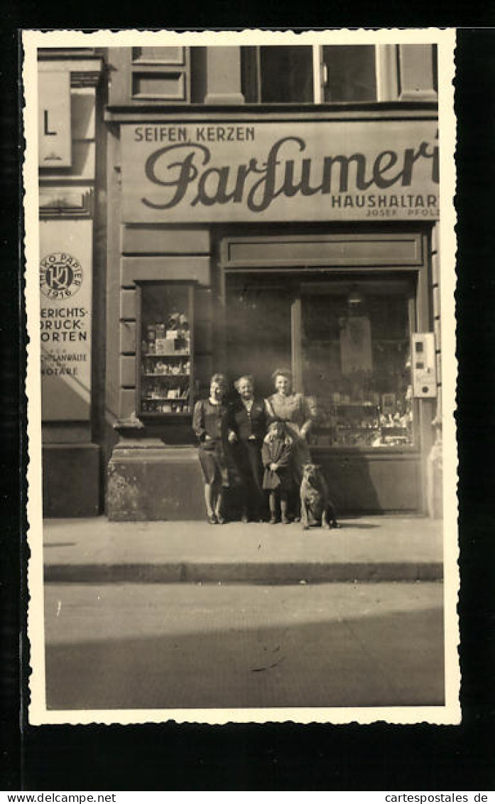 Foto-AK Wien, Drogerie Josef Pfolz, Riemergasse 4  - Sonstige & Ohne Zuordnung