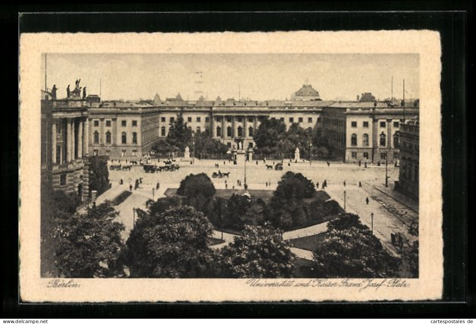 AK Berlin, Universität Und Kaiser Franz Josef-Platz  - Mitte