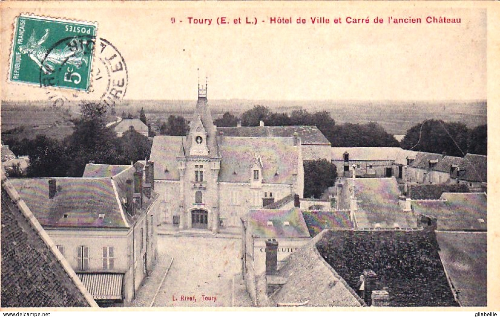 28 - TOURY - Hotel De Ville Et Carré De L'ancien Chateau  - Sonstige & Ohne Zuordnung