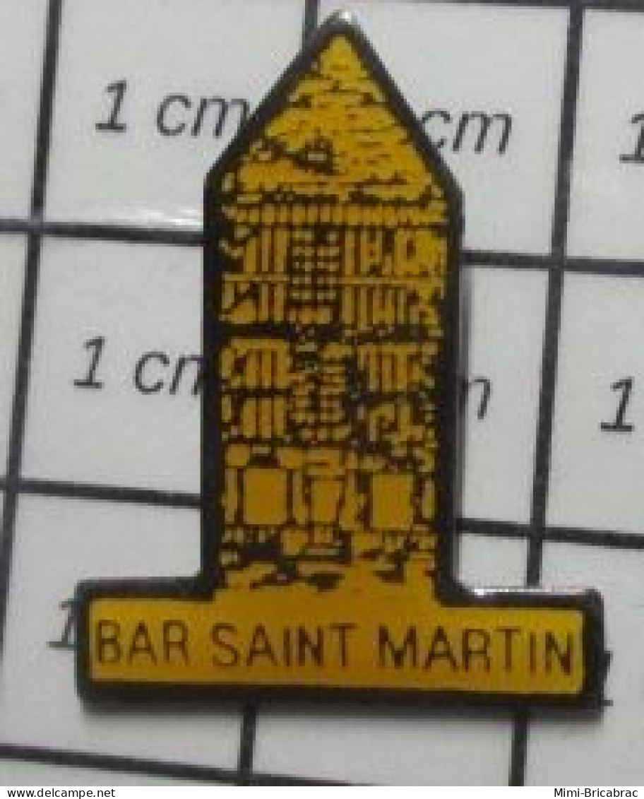 810D Pin's Pins / Beau Et Rare / BOISSONS / BAR SAINT MARTIN - Beverages