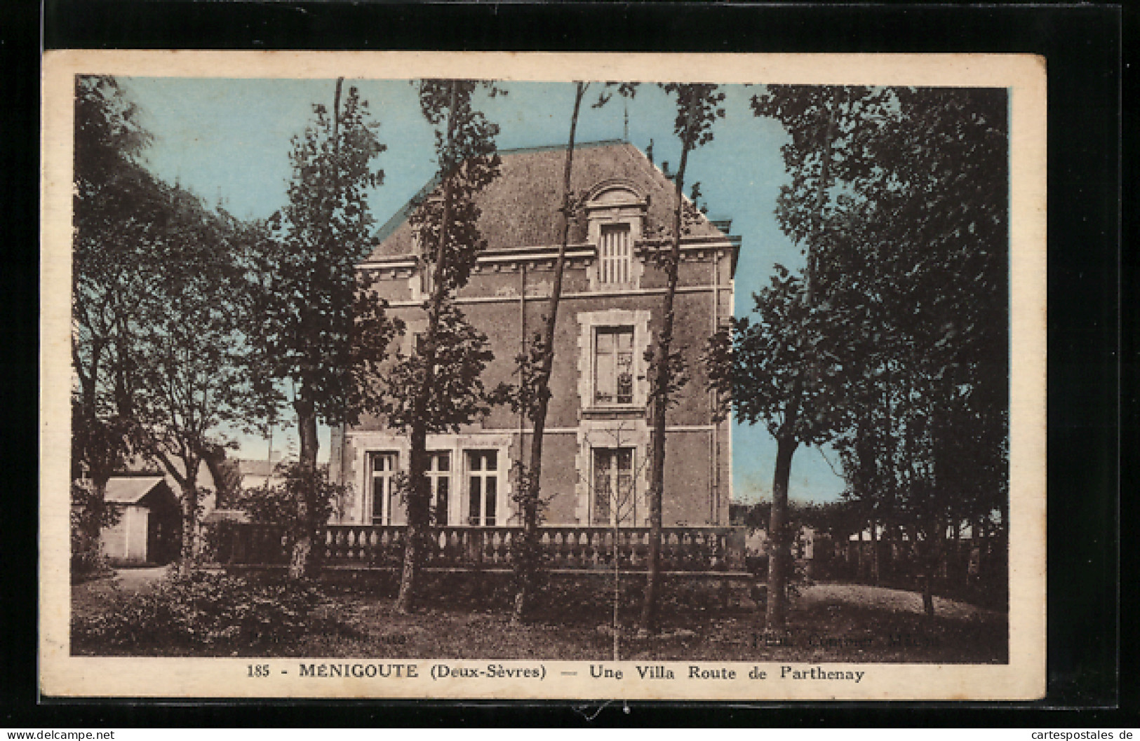 CPA Menigoute, Une Villa Route De Parthenay  - Parthenay