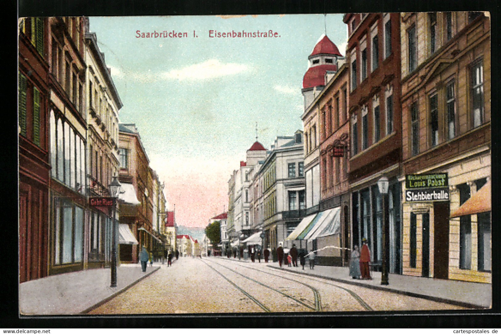 AK Saarbrücken, Eisenbahnstrasse Mit Passanten  - Saarbrücken