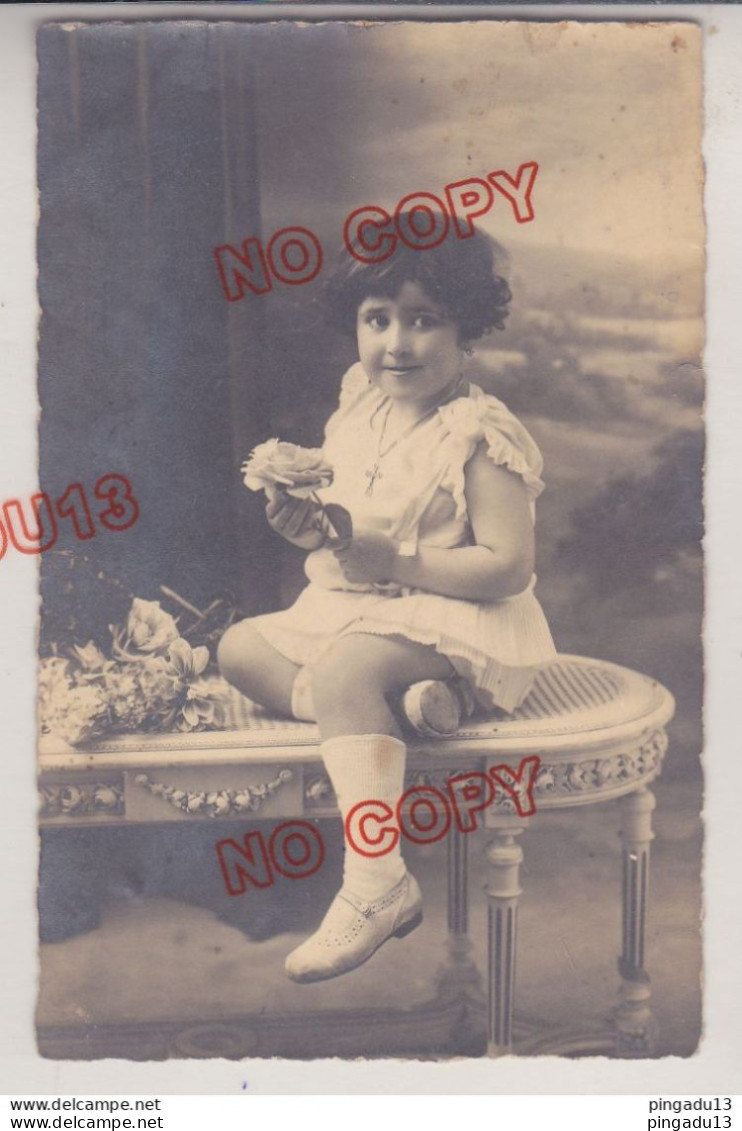 Au Plus Rapide Carte Photo Famille Arménienne Arménie Enfant Diaspora Fillette - Armenië