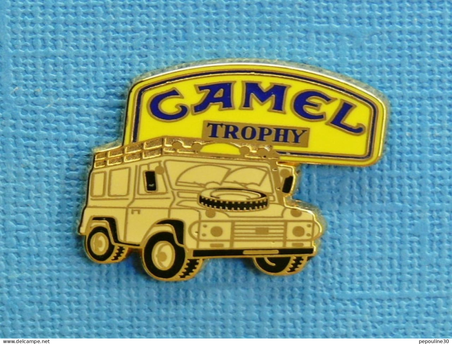 1 PIN'S /  ** RALLYE RAID " CAMEL TROPHY " 4X4 LAND ROVER ** . (A.B. Paris) - Rally