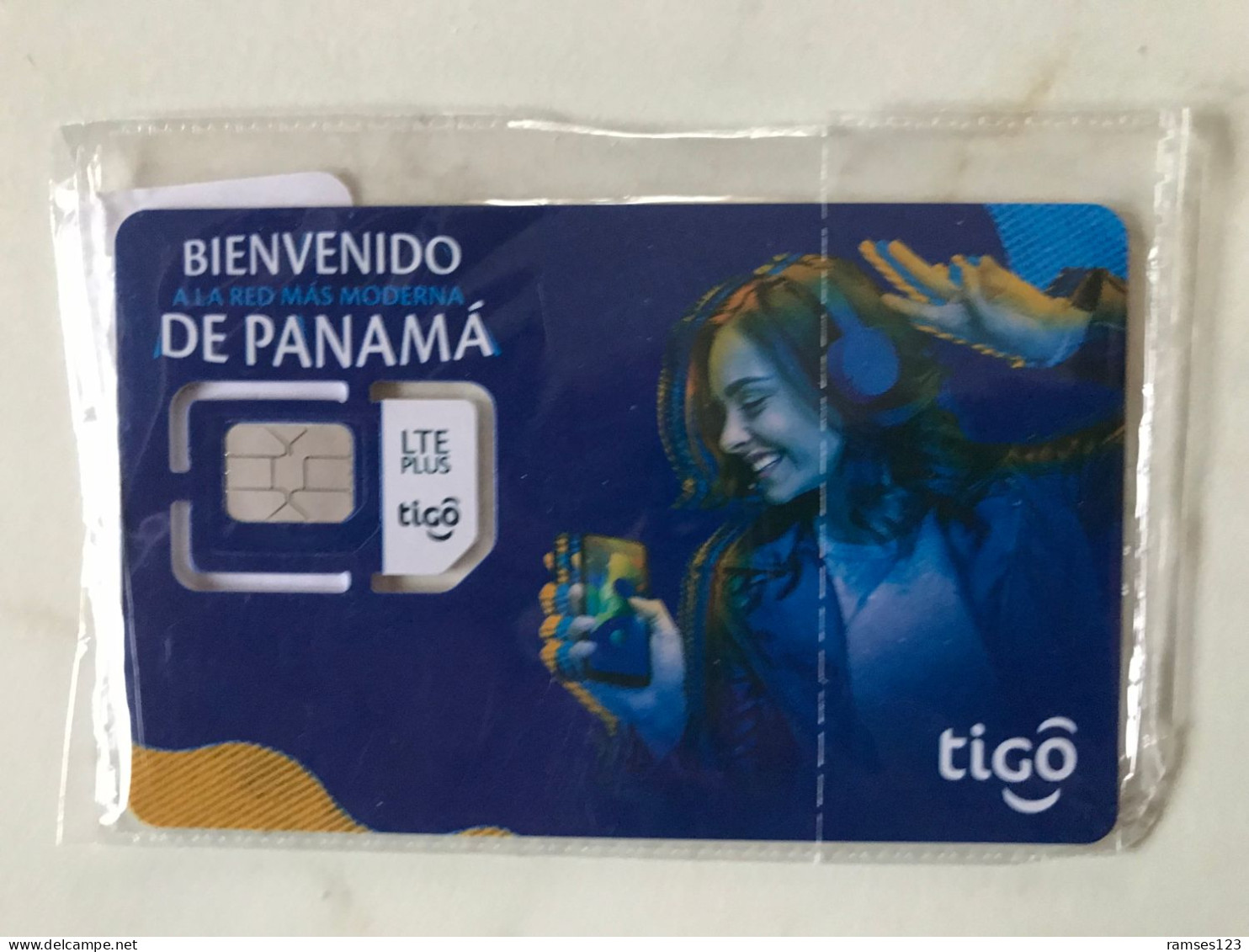 SIM   GSM  TIGO   PANAMA  GIRL  MINT IN SEALED - Panamá