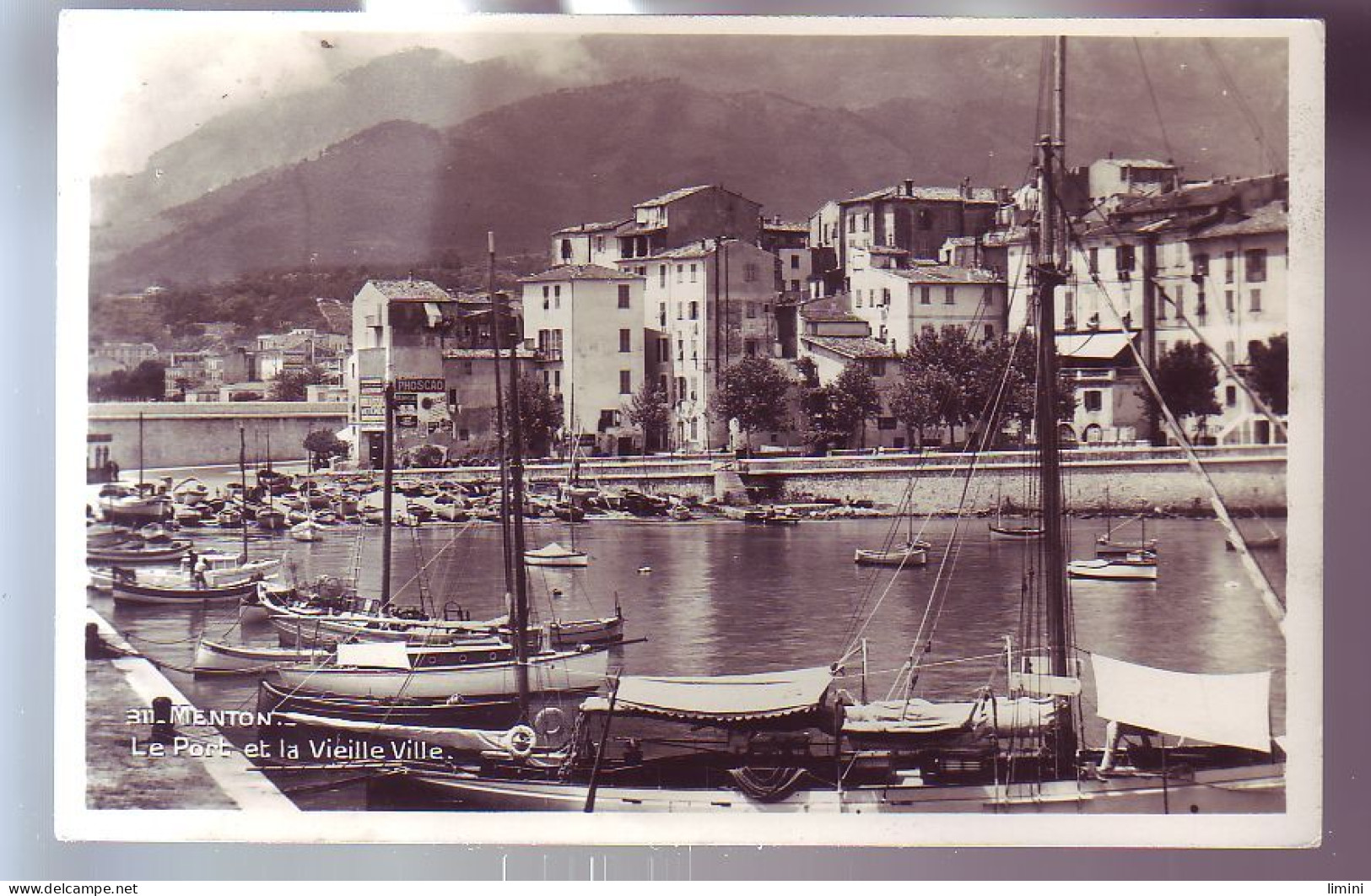 06 - MENTON - LE PORT ET LA VILLE -  - Menton