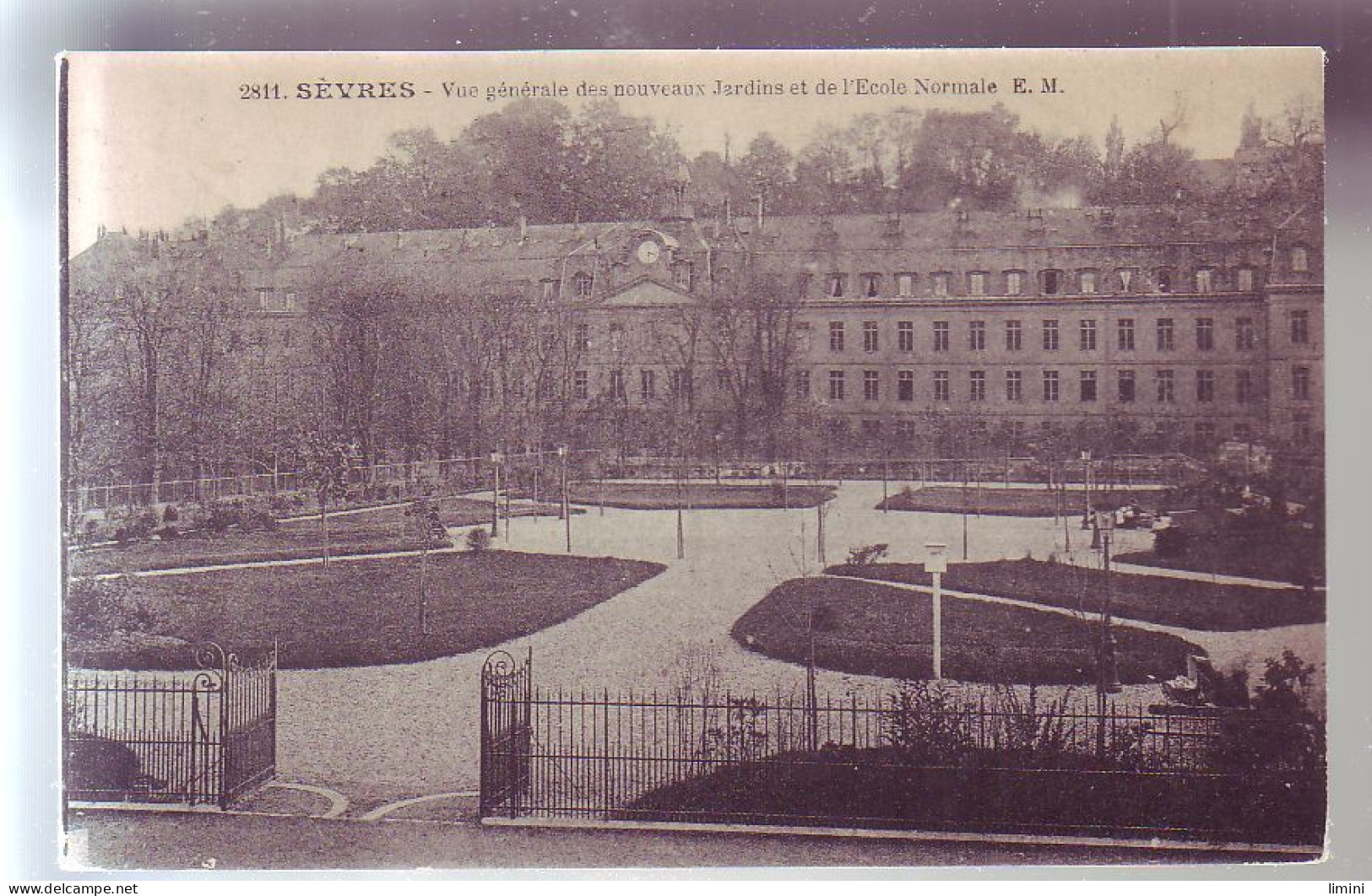 92 - SEVRES - VUE DES JARDINS DE L'ECOLE NORMALE -  - Sevres