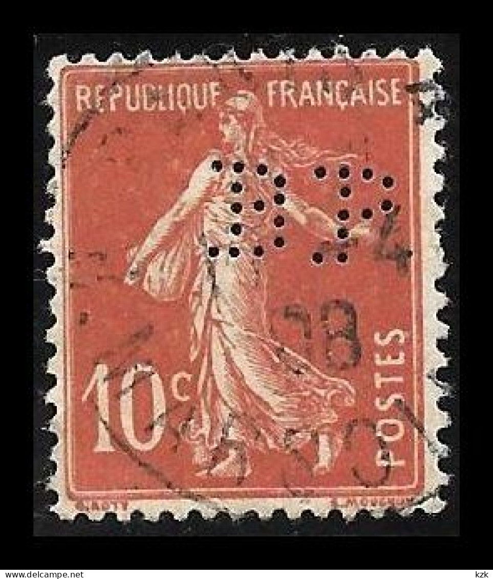 1 04	24	N°	138	Perforé	-	BP 143	-	BANQUE De PARIS & Des PAYS-BAS - Gebraucht