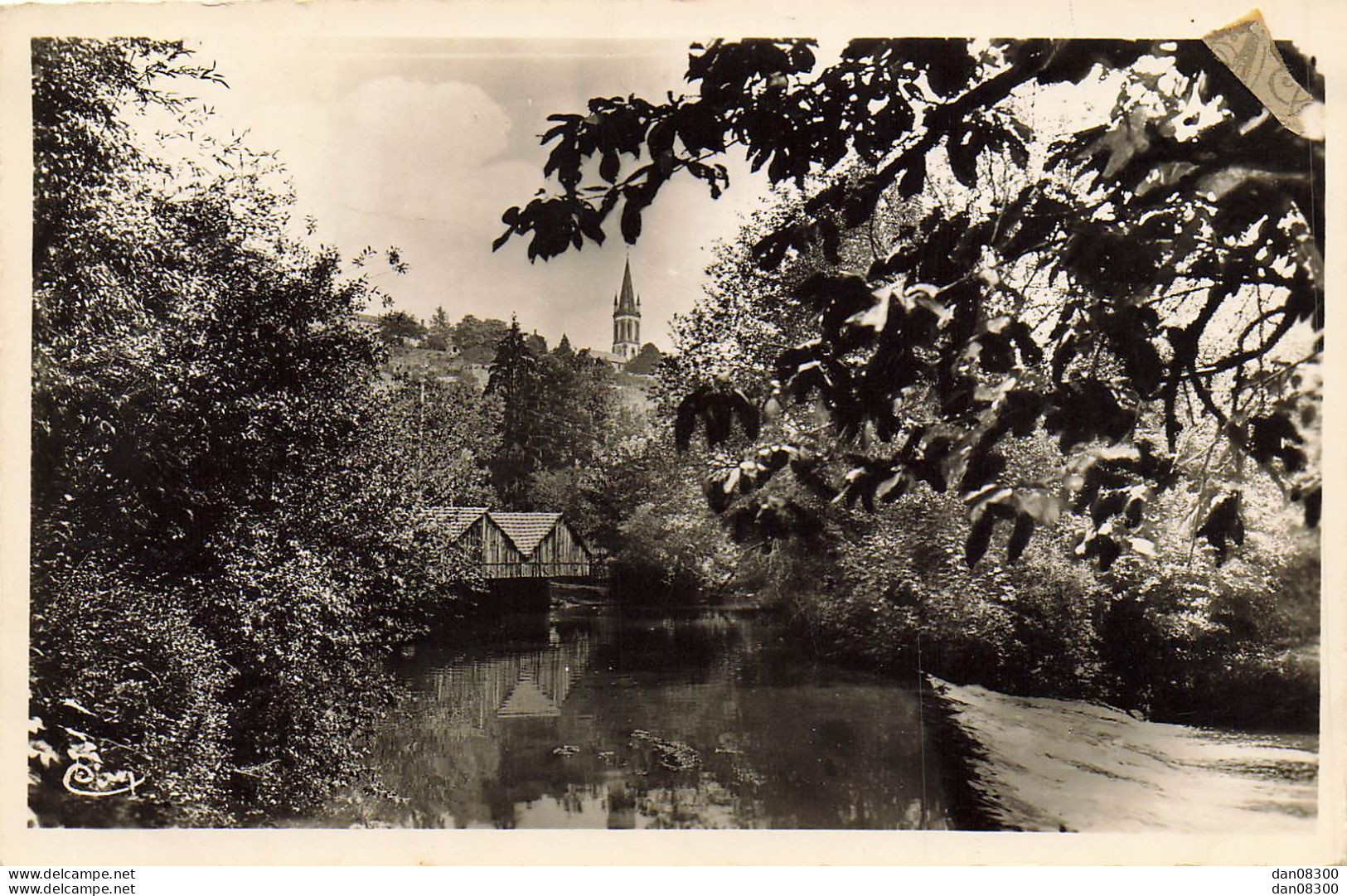 24 NONTRON LAVOIR SUR LE BANDIAT CPSM - Nontron