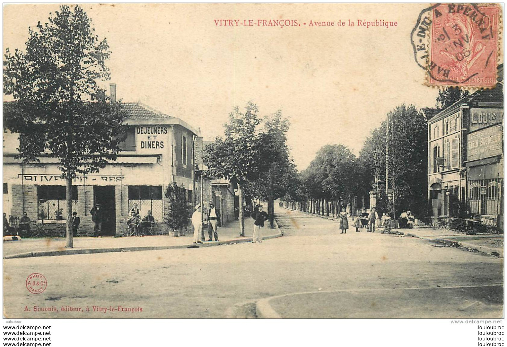 51 VITRY LE FRANCOIS AVENUE DE LA REPUBLIQUE - Vitry-le-François