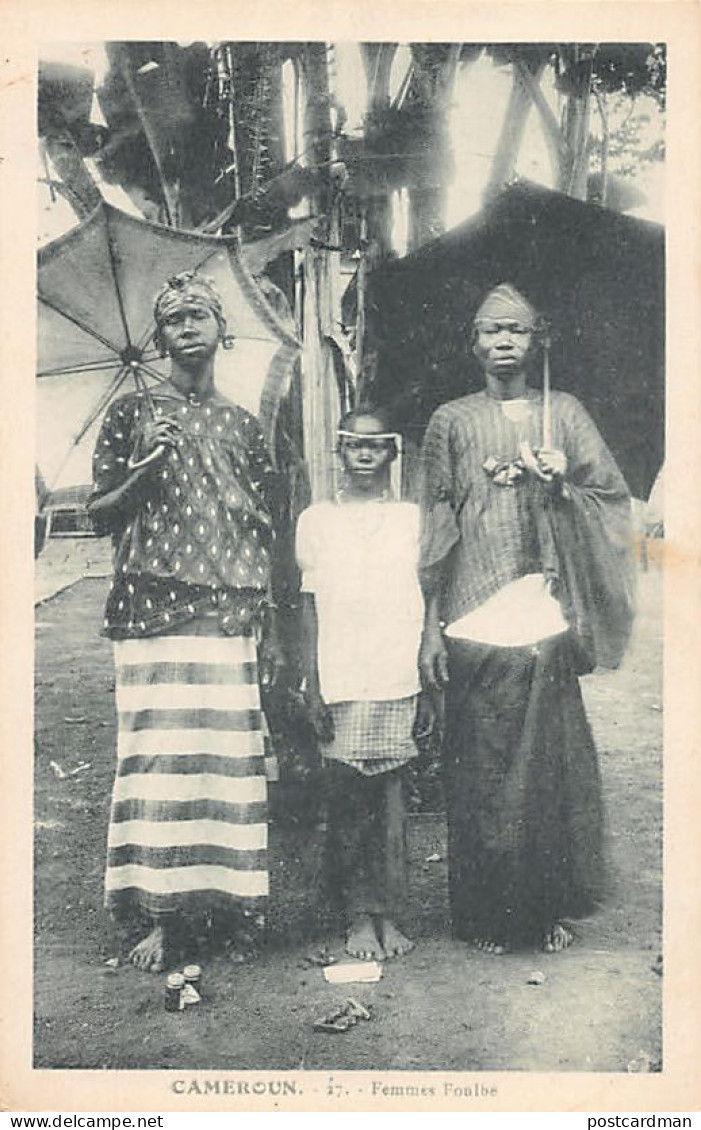 Cameroun - Femmes Foulbés Au Parapluie - Ed. Inconnu  - Cameroun