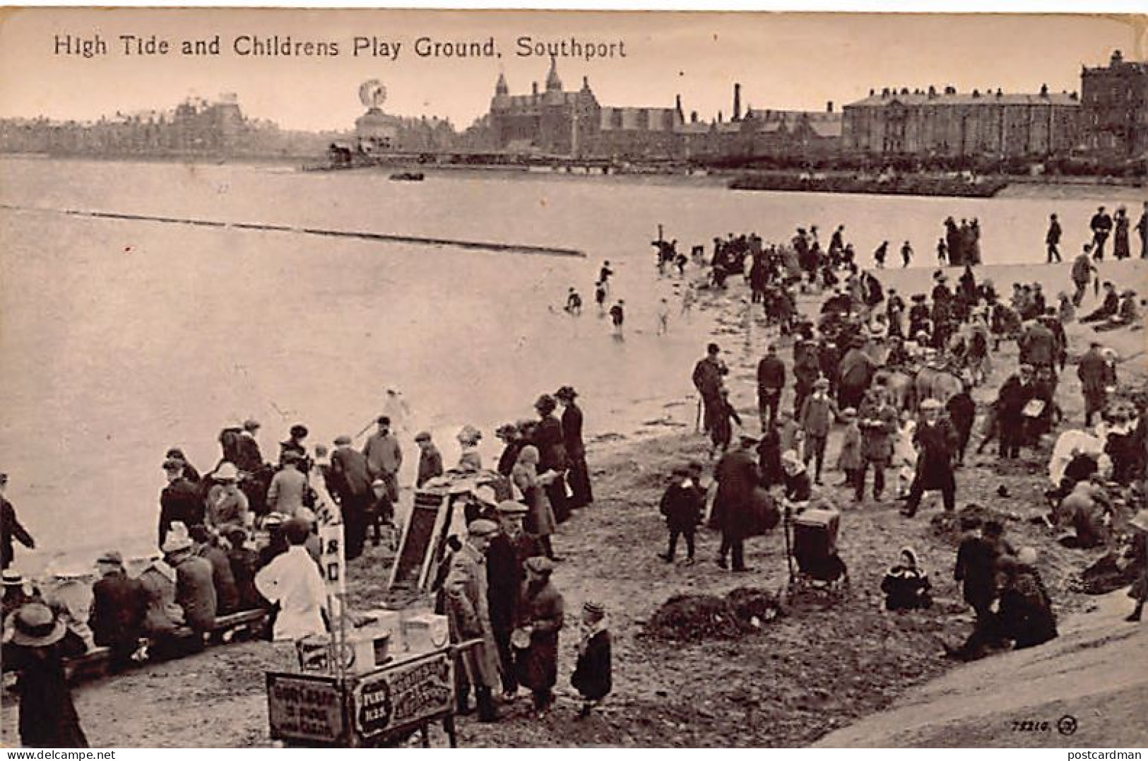 England - Lancs - SOUTHPORT High Tide And Childrens Play Ground - Southport