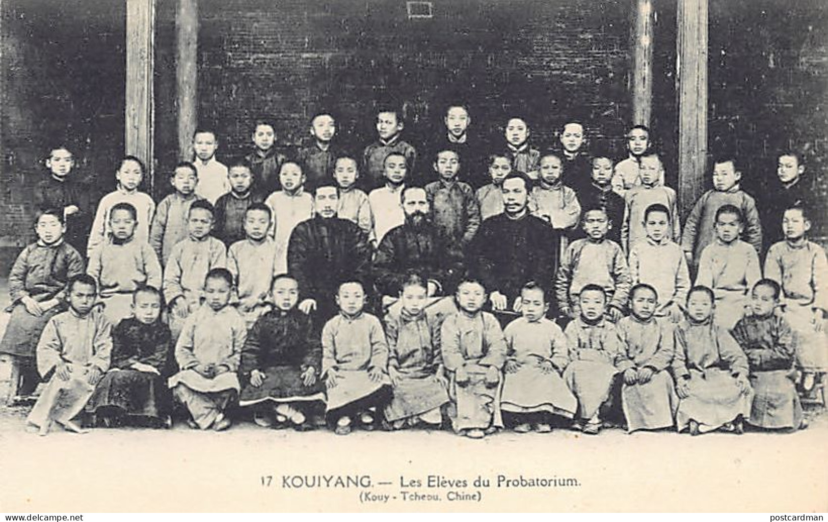 China - GUIYANG Kouiyang - The Students Of The Probatorium - Publ. Mission Of The Franciscan Fathers 17 - China