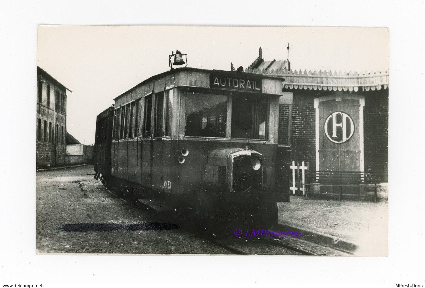 Photo Autorail CFD De Dion AM33 Doubs 25 France Locomotive Train Gare Chemin Chemins Fer Tram Tramway Secondaire Local - Eisenbahnen